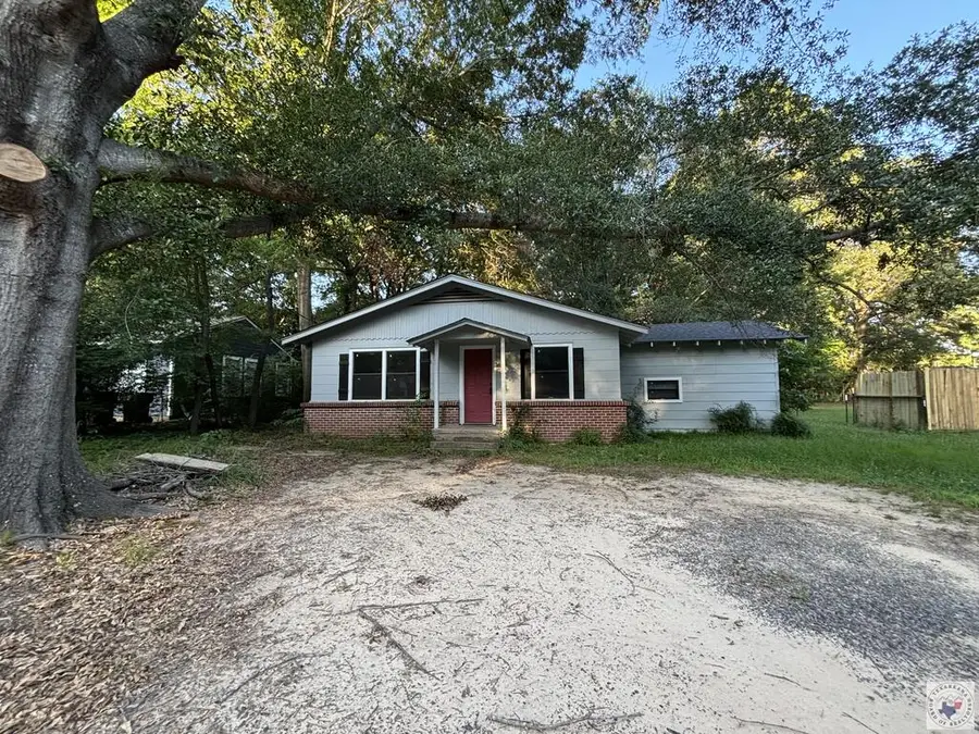 529 Piermont Dr., Atlanta, TX 75551 - #3