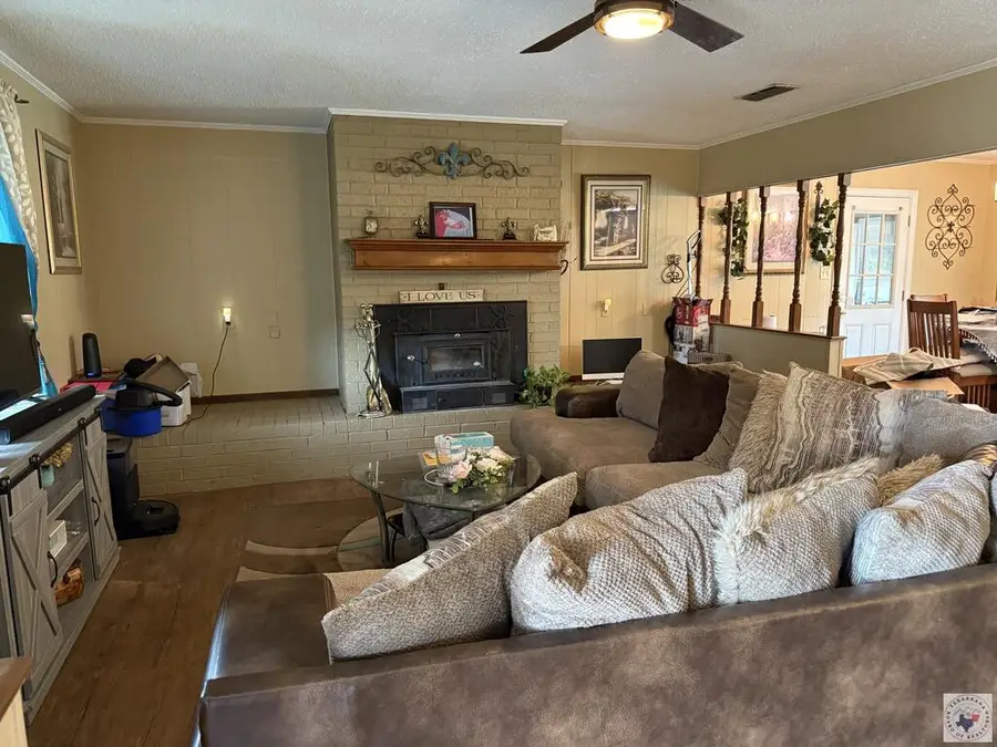 1724 Fm 561, Simms, TX 75574 - #2