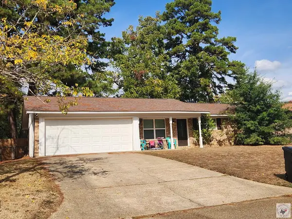 39 E Greenfield Drive, Texarkana, TX 75501
