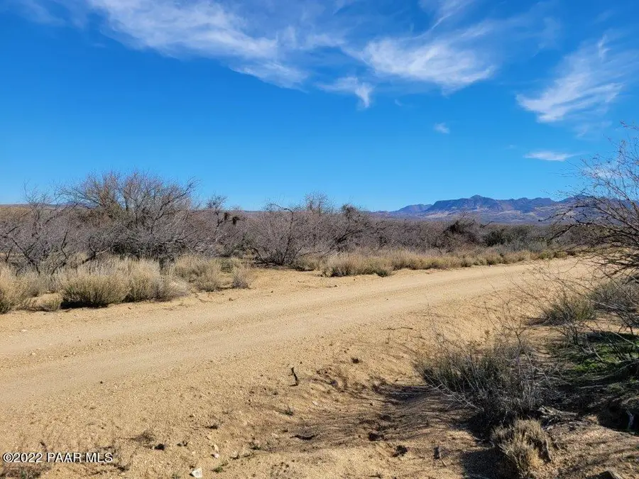 44c W Traveler Way, Congress, AZ 85332 - Image #3