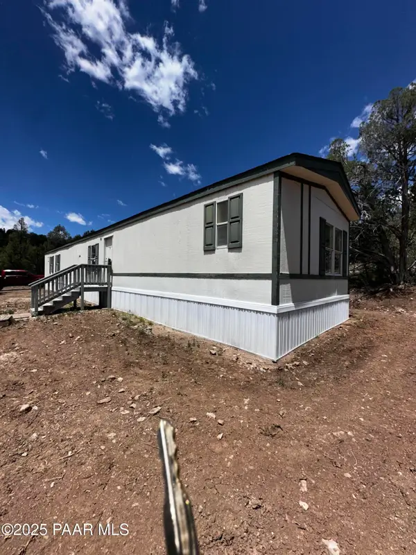 01 E Bucks Road, Seligman, AZ 86337