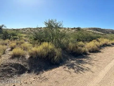 0 W Traveler Way, Congress, AZ 85332 - Image #2