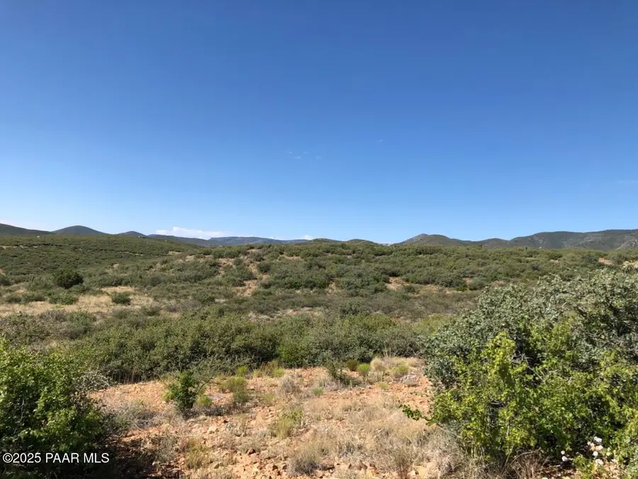 10424 E Prescott Dells Road, Dewey Humboldt, AZ 86327 - Image #2