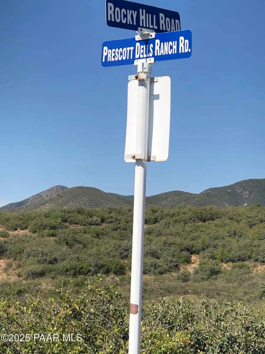 10424 E Prescott Dells Road, Dewey Humboldt, AZ 86327 - Image #3