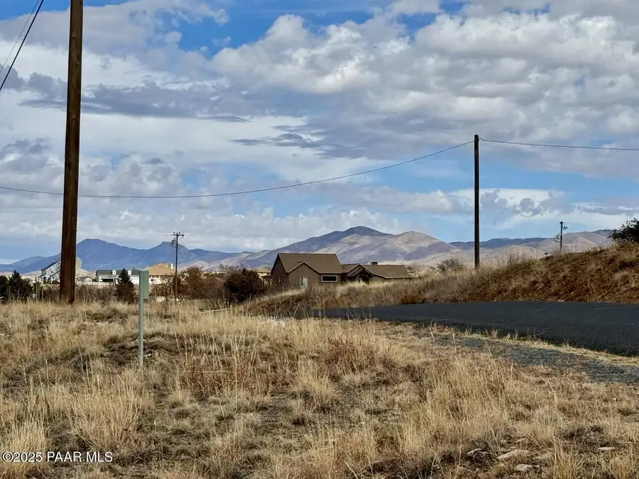 1870 S Sierra Drive, Dewey Humboldt, AZ 86327 - Image #3