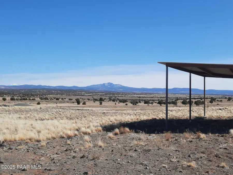 8406 W Old Highway 66, Ash Fork, AZ 86320 - Image #2