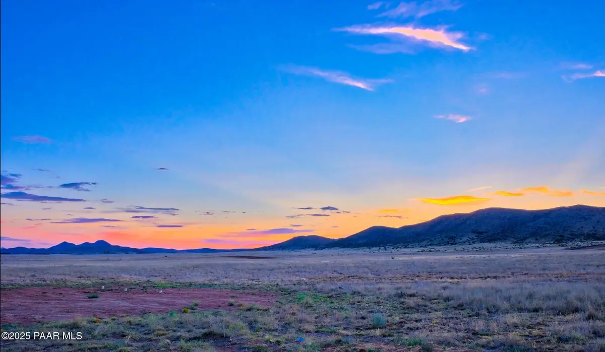 10649 E Stallion Way, Prescott Valley, AZ 86315 - Image #1