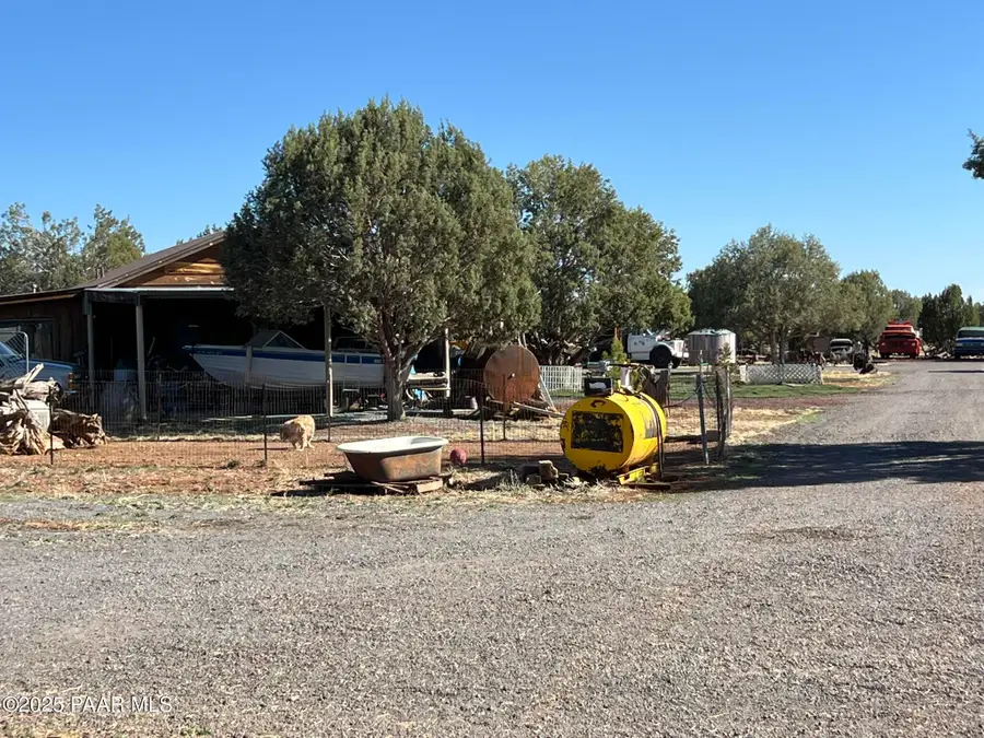 314 Bullock Road, Ash Fork, AZ 86320 - Image #2