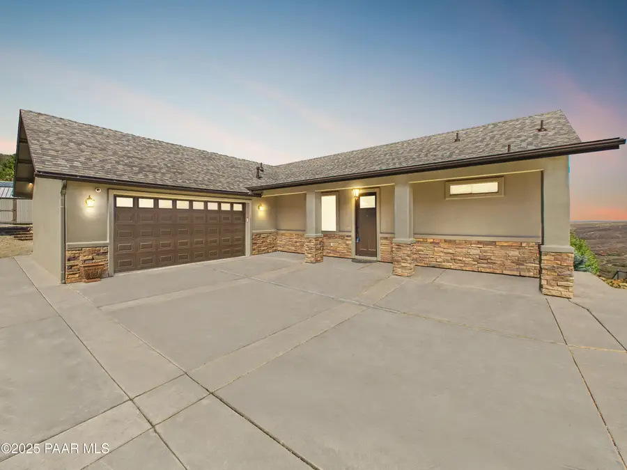 15606 E Sterling Spur Road, Dewey, AZ 86327 - Image #3