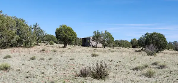 690 Westwood Ranch, Ash Fork, AZ 86320