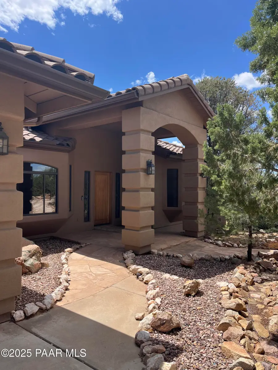 13832 N Spotted Eagle Drive, Prescott, AZ 86305 - Image #2