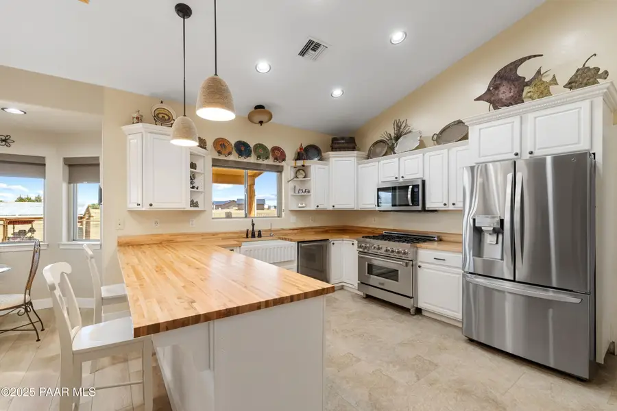 26455 N Bull Snake Road, Paulden, AZ 86334 - #2