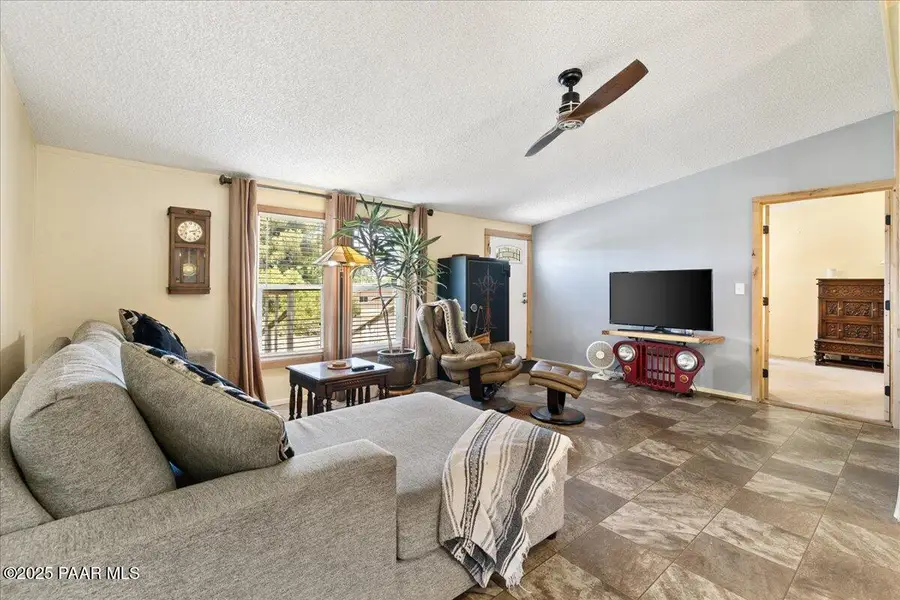 20253 E Conestoga Drive, Cordes Lakes, AZ 86333 - Image #2