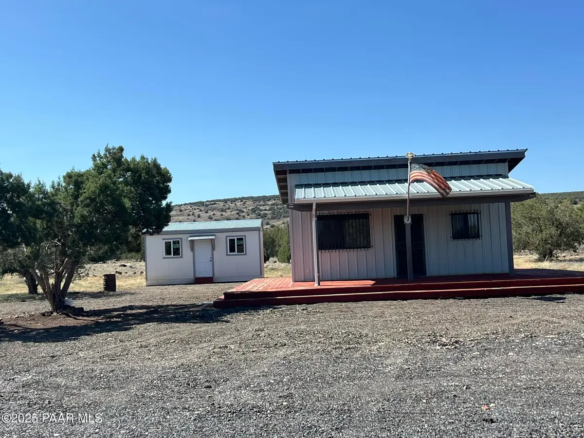 9188 W Gleed Station Road, Ash Fork, AZ 86320 - Image #1