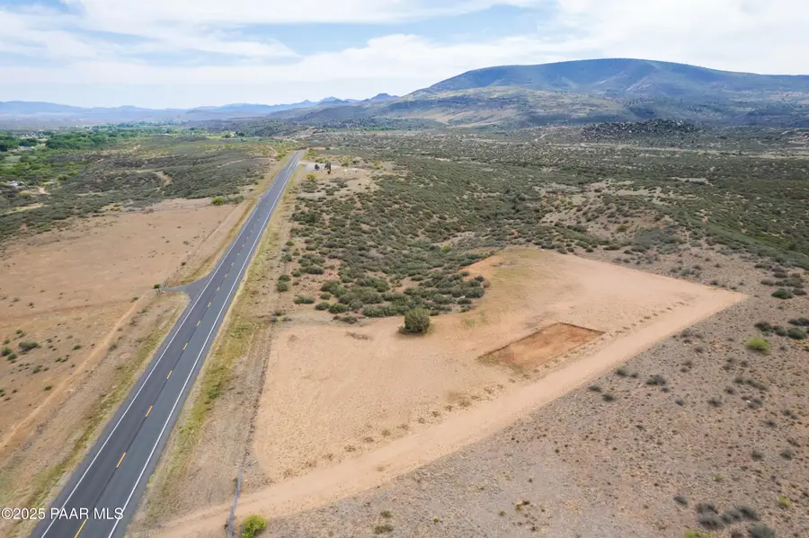 1100c S Iron Springs Road, Skull Valley, AZ 86338 - Image #2