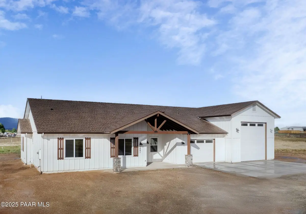 6881 E Bourbon Way, Prescott Valley, AZ 86315 - Image #1