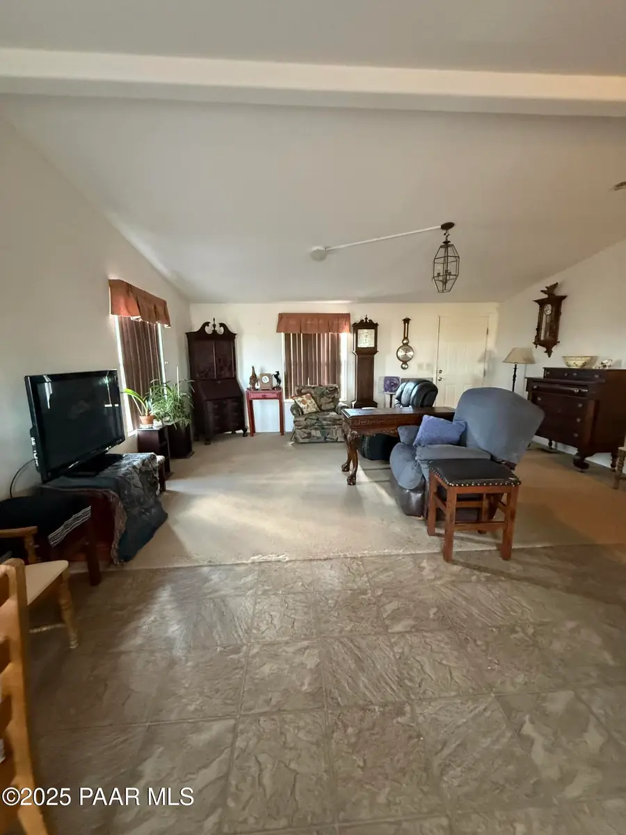 54125 Mariposa Ln Lane, Seligman, AZ 86337 - Image #3