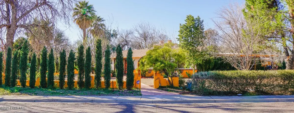 294 S Jefferson Street, Wickenburg, AZ 85390 - #1