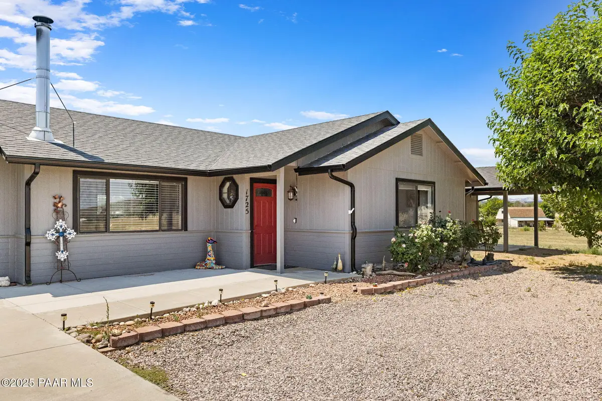 1725 W Bumblebee Drive, Chino Valley, AZ 86323 - Image #1