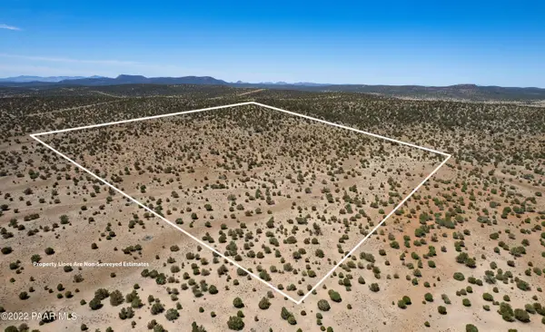 Xxx Off Jolly Rd, Seligman, AZ 86337