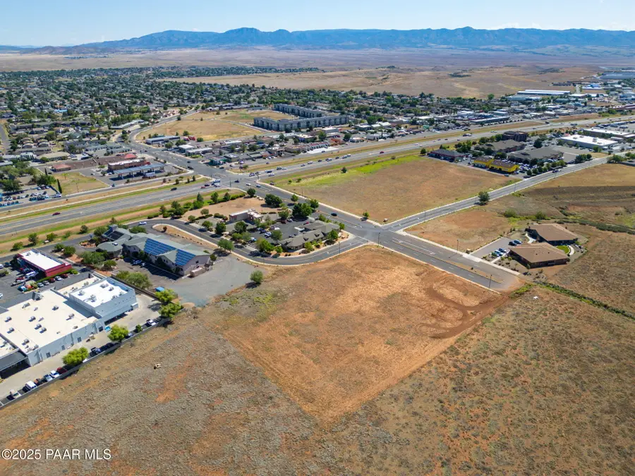 8391 E Eastridge Drive, Prescott Valley, AZ 86314 - Image #2