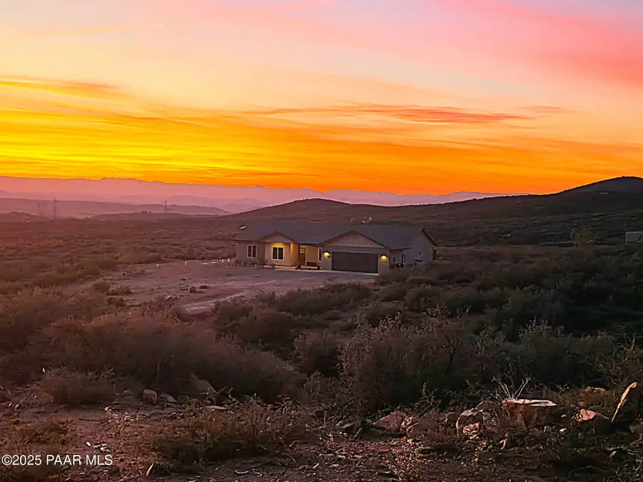 15963 Valentine Lane, Dewey, AZ 86327 - Image #2