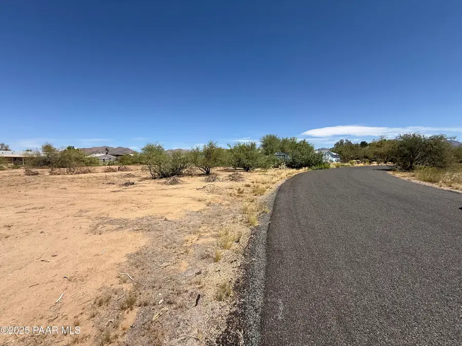 23830 W Bullard Circle, Congress, AZ 85332 - Image #3