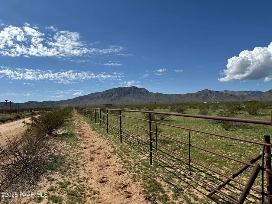 00xx N 529th Parcel 2b Avenue, Aguila, AZ 85320 - Image #3