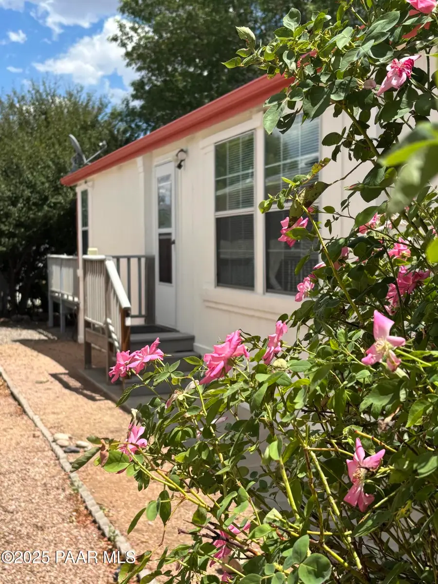 547 N Vermillion Drive, Prescott Valley, AZ 86327 - Image #2