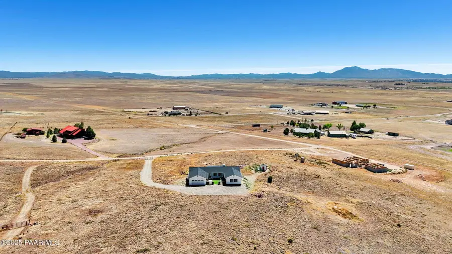5660 E Heavenly Hilltop Trail, Chino Valley, AZ 86323 - Image #2