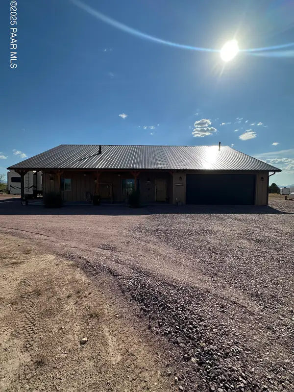 24720 N Rj Way, Paulden, AZ 86334