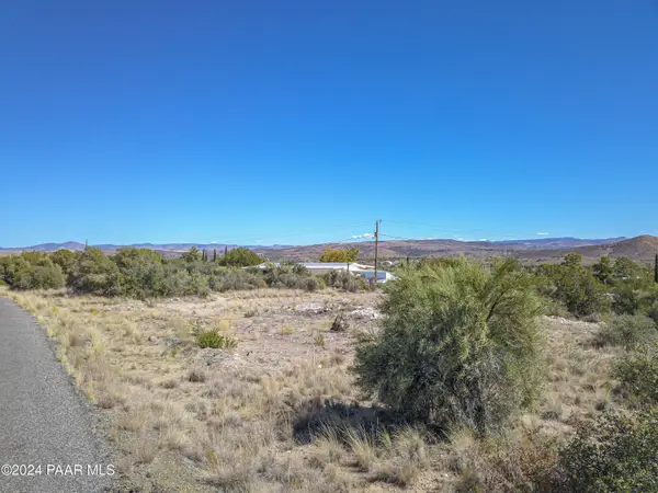 20591 E Cedar Canyon Drive, Mayer, AZ 86333