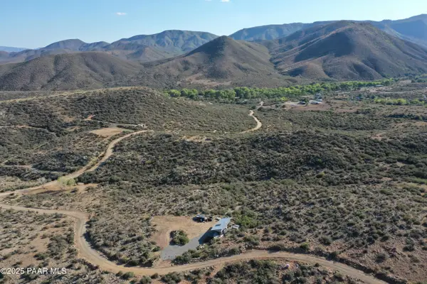 5720 S Miners Pick Road, Mayer, AZ 86333