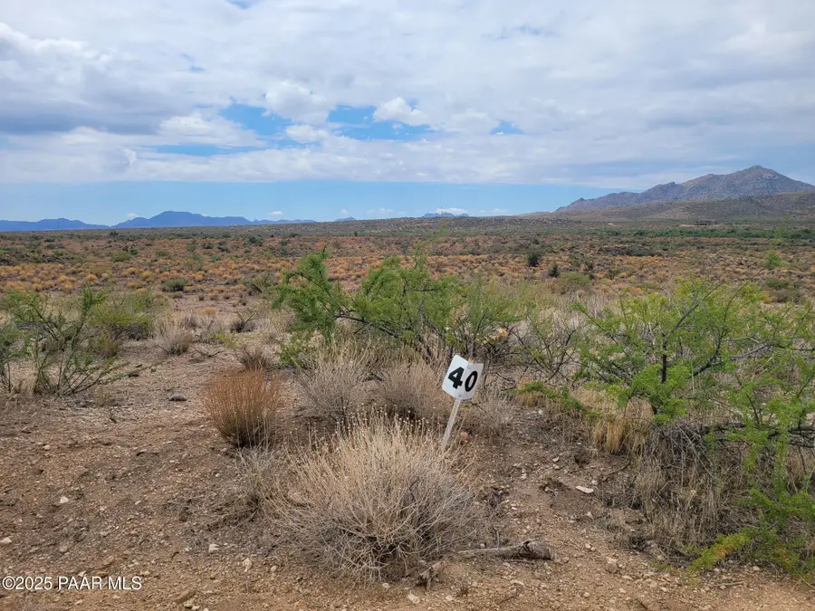 Lots 40&41 W Traveler Way, Congress, AZ 85332 - Image #3