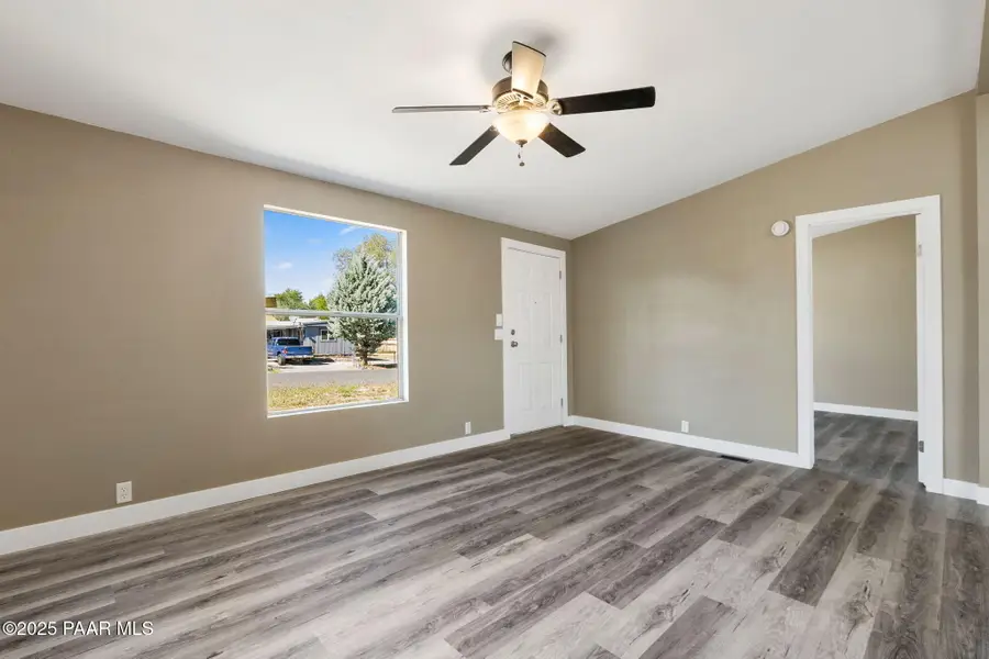 7755 E Broken Wagon Way, Prescott Valley, AZ 86314 - Image #3