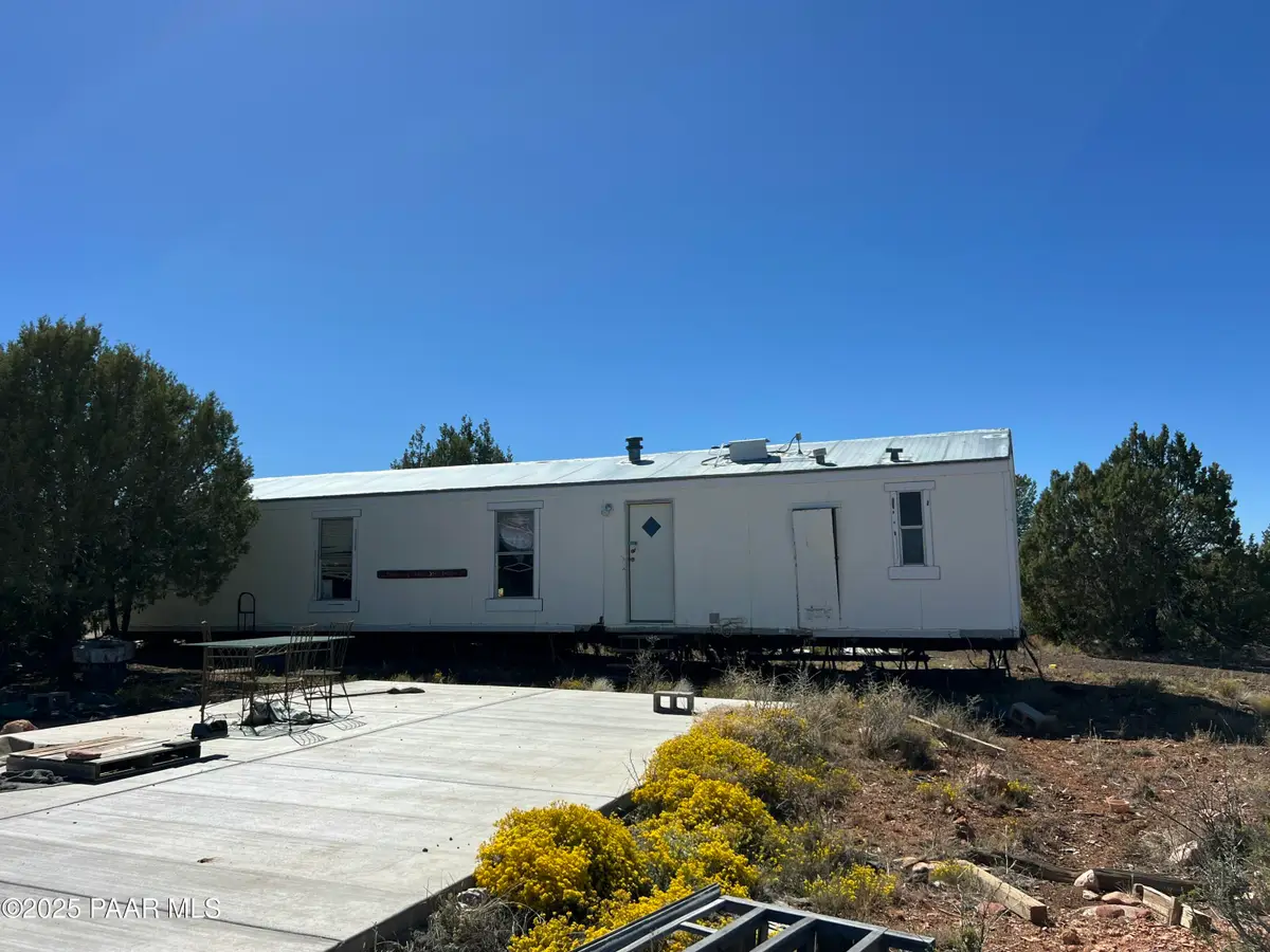 9b Off Ranch Rd, Ash Fork, AZ 86320 - Image #1