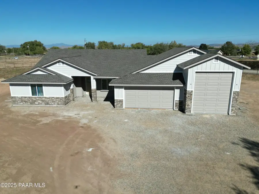 764 W Road 1 N, Chino Valley, AZ 86323 - Image #2