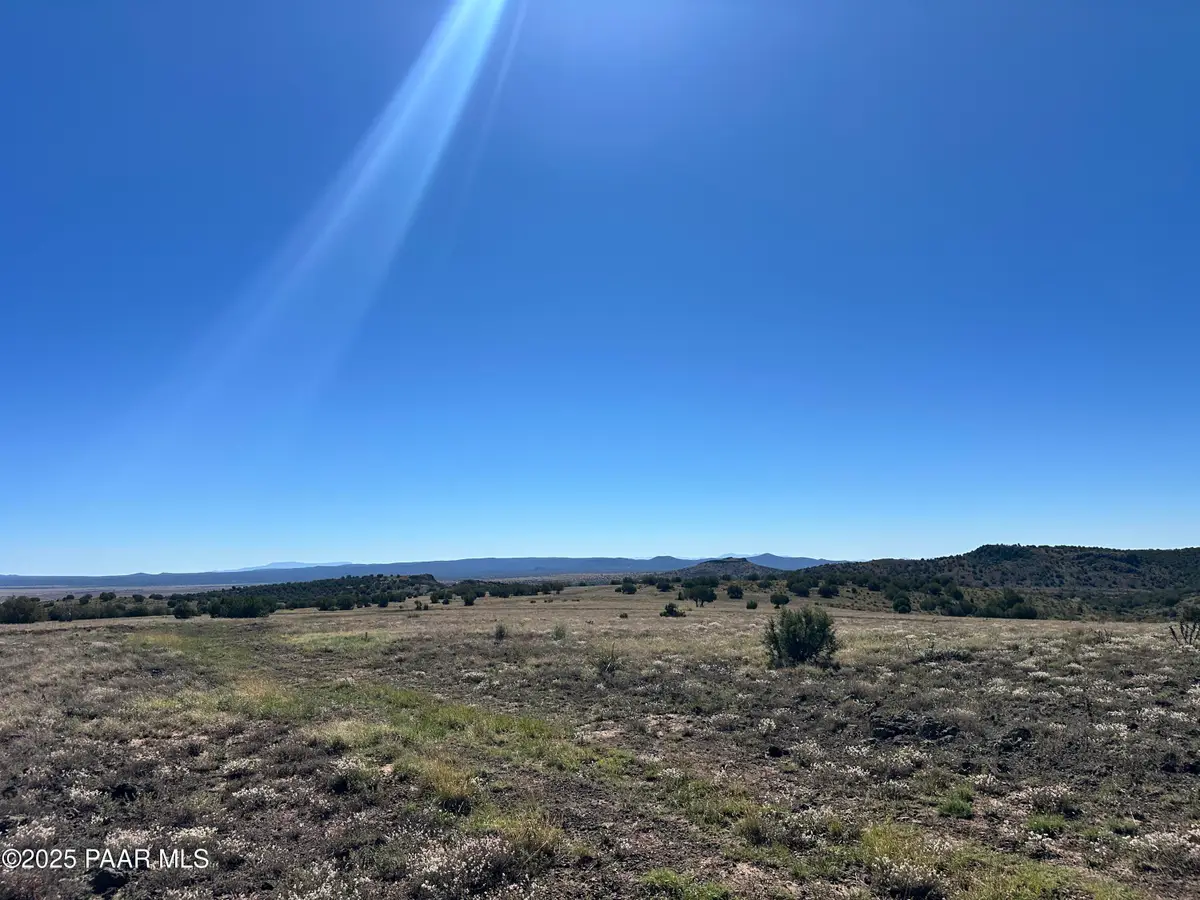 0 Dozer, Ash Fork, AZ 86320 - Image #1