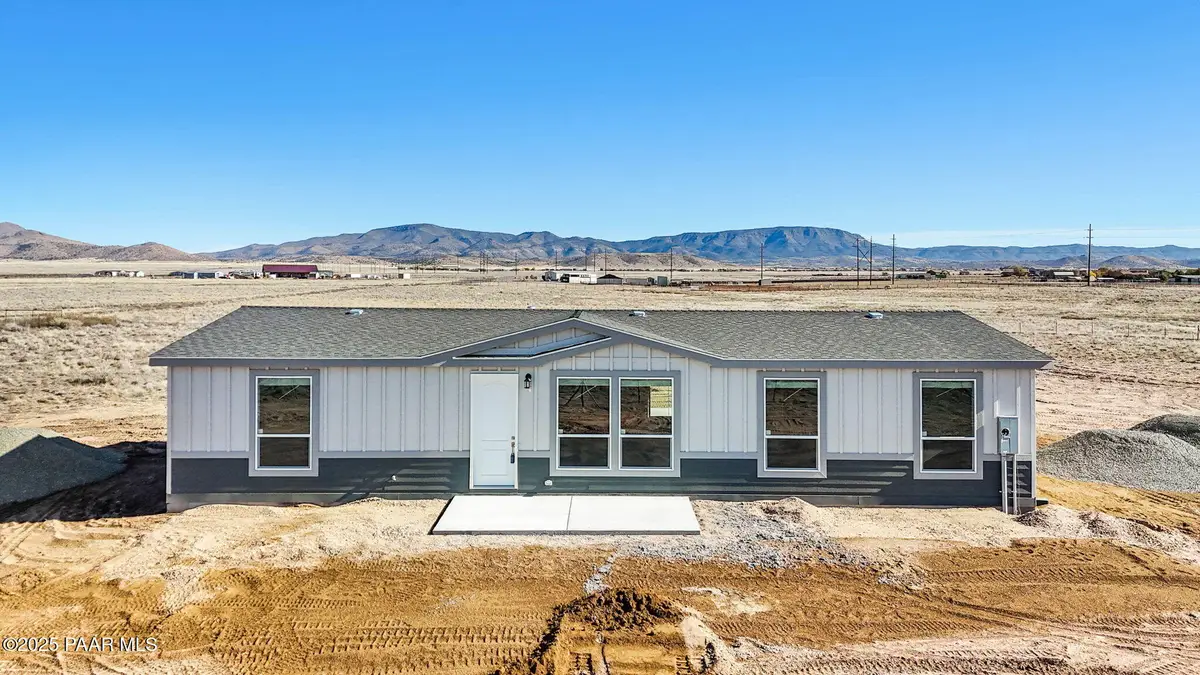 7460 E Bunkhouse Road, Prescott Valley, AZ 86315 - Image #1