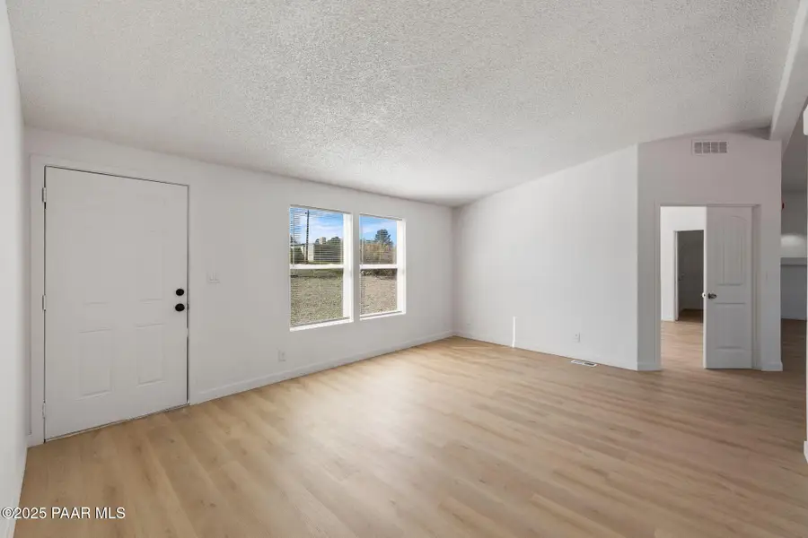 20772 E Stagecoach Trail, Mayer, AZ 86333 - Image #3