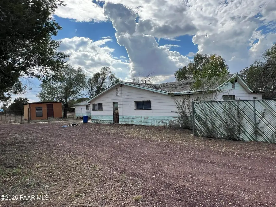 46625 N Jackrabbit Circle, Ash Fork, AZ 86320 - Image #2
