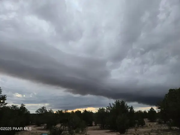 1416sw N Relax Rd, Seligman, AZ 86337