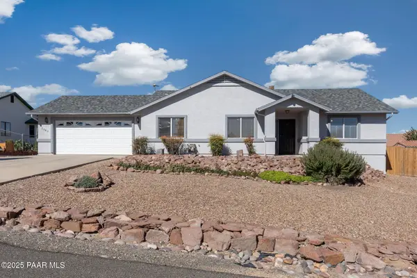 7040 E Grandview Dr, Prescott Valley, AZ 86314