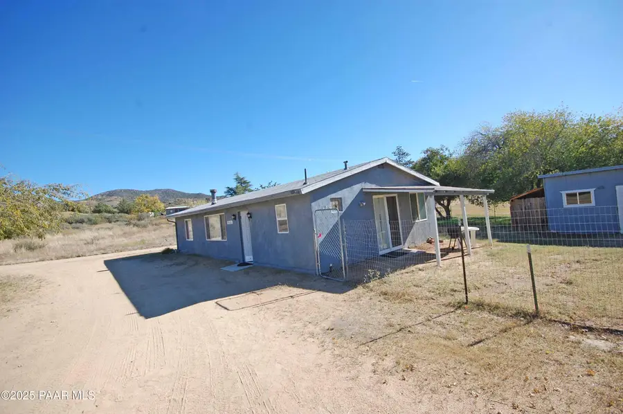 9025 S Steven Trail, Wilhoit, AZ 86332 - Image #3