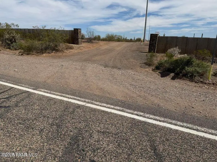 Xx00 N Castle Hot Springs Road, Morristown, AZ 85342 - #3