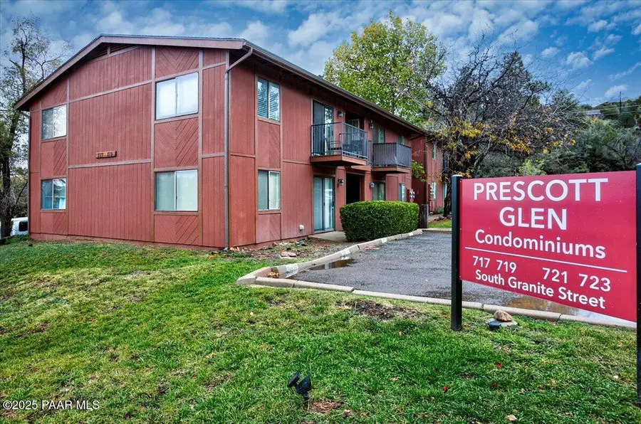 717 S Granite Street #4, Prescott, AZ 86303 - Image #2