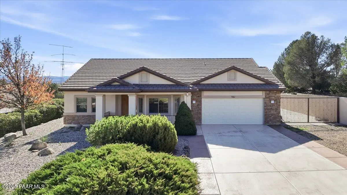 961 Grapevine Lane, Prescott, AZ 86305 - Image #1