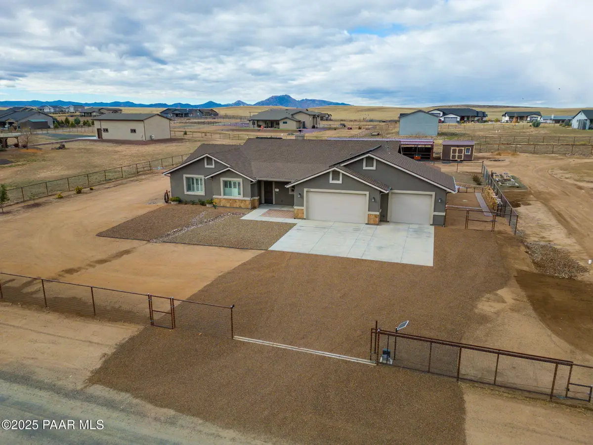10570 N Ariat Drive, Prescott Valley, AZ 86315 - Image #1