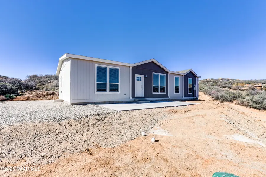 280 N Old Coach Trail, Dewey, AZ 86327 - Image #2