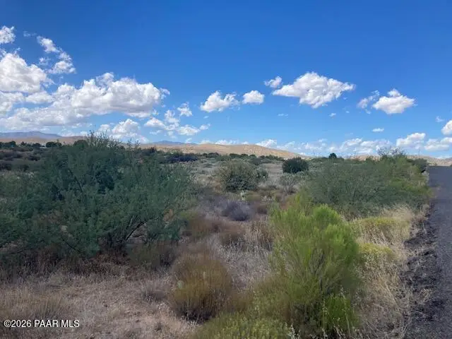 15501 S Red Rock Lane, Mayer, AZ 86333 - Image #2